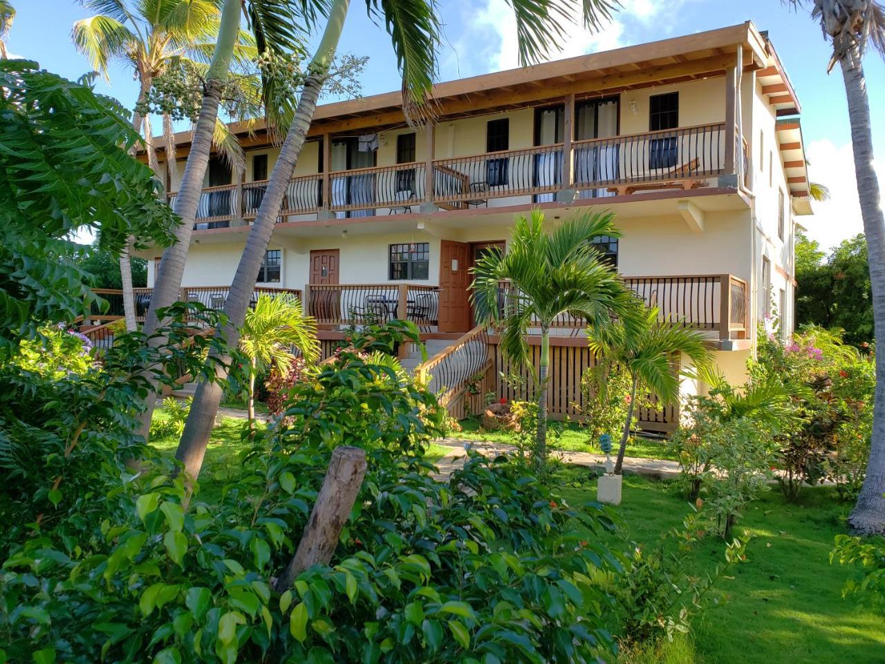 Bayview Vacation Apartments Spanish Town Eksteriør bilde