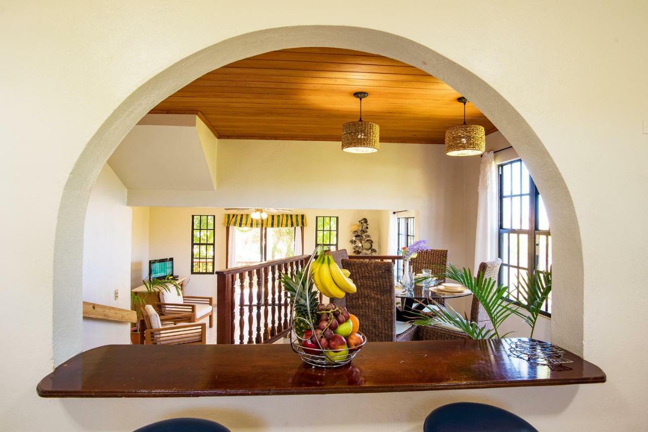 Bayview Vacation Apartments Spanish Town Eksteriør bilde