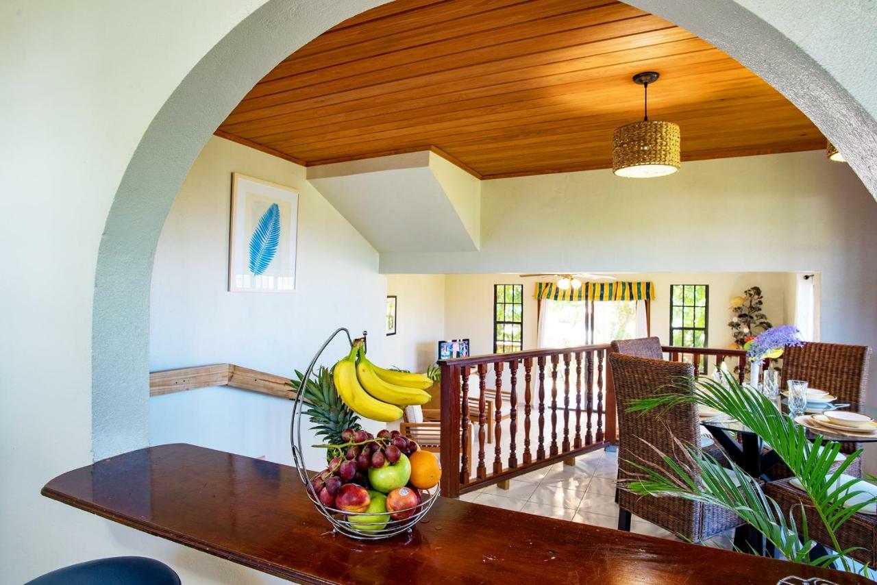 Bayview Vacation Apartments Spanish Town Eksteriør bilde